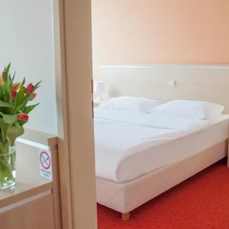 Epic Apartahotel *